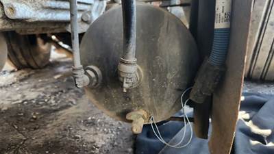 International LT625 Air Tank