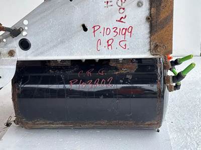 International LT625 Air Tank