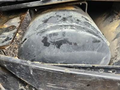 International LT625 Air Tank