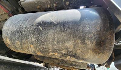 International LT62F Air Tank