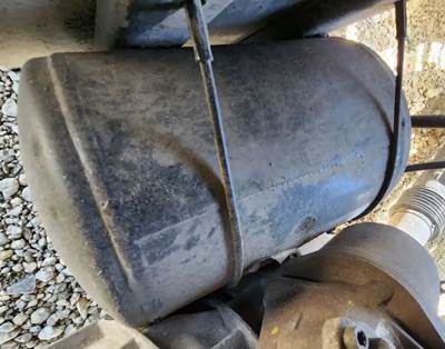 International LT62F Air Tank