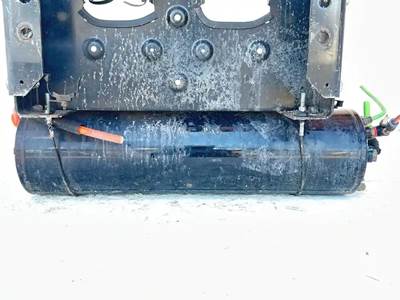 International MV607 Air Tank