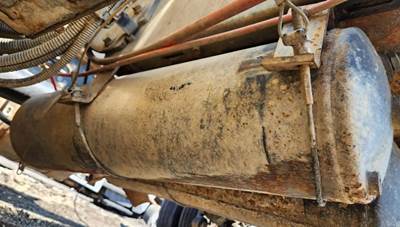 International MV607 Air Tank