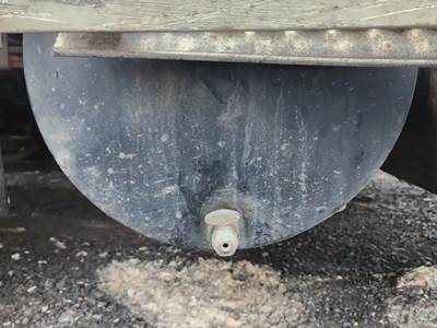 International RH613 Air Tank