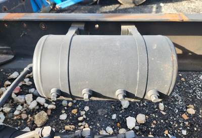 Kenworth T300 Air Tank