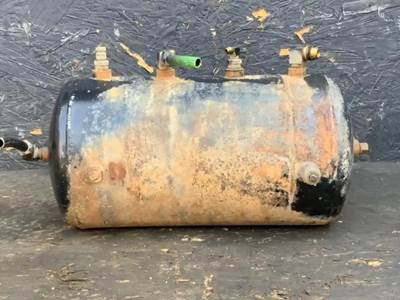 Kenworth T600 Air Tank