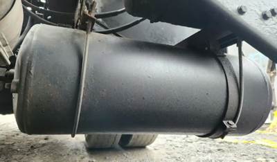 Kenworth T600 Air Tank