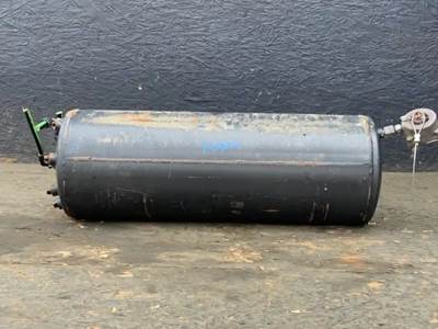 Kenworth T680 Air Tank