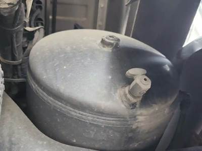 Kenworth T680 Air Tank