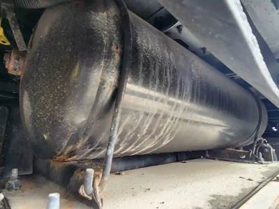Kenworth T680 Air Tank