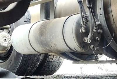 Kenworth T880 Air Tank