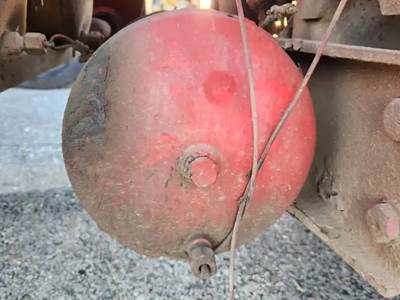 Kenworth T880 Air Tank