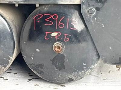 Kenworth T880 Air Tank