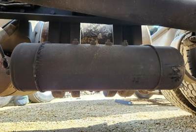 Kenworth T880 Air Tank