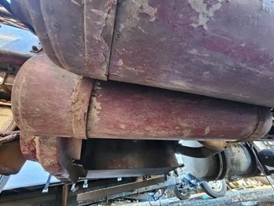 Kenworth W900 Air Tank