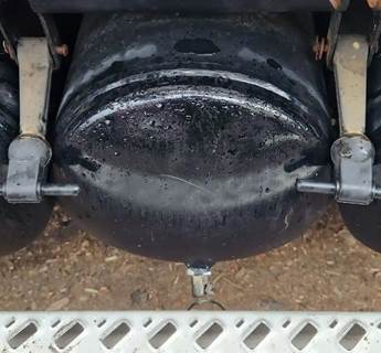 Mack Anthem Air Tank