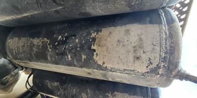 Mack Anthem Air Tank