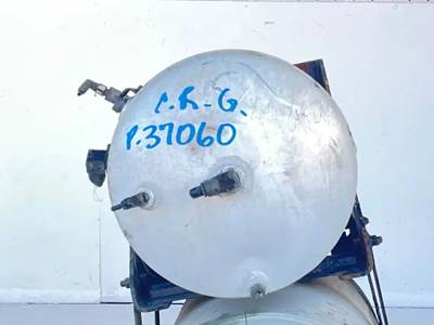 Mack CHN613 Air Tank