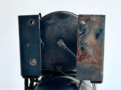 Mack Granite CV713 Air Tank for a 2004 Mack CV713 Granite