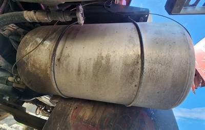 Mack Granite CV713 Air Tank for a 2005 Mack CV713 Granite