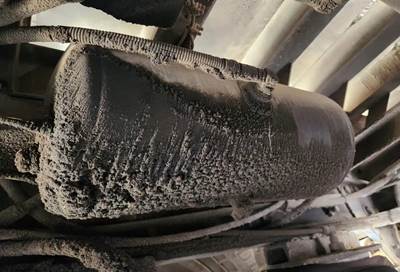 Mack Granite CV713 Air Tank for a 2005 Mack CV713 Granite