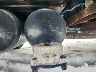 Mack Granite GU813 Air Tank for a 2008 Mack GU813