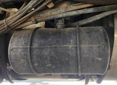 Mack Pinnacle Air Tank