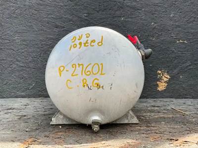 Mack Pinnacle CHU613 Air Tank for a 2018 Mack CHU613