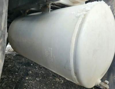 Mack Pinnacle CHU613 Air Tank for a 2016 Mack CHU613