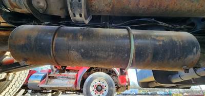 Mack Pinnacle CXU612 Air Tank for a 2009 Mack CXU612