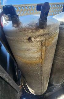 Mack Pinnacle CXU613 Air Tank for a 2018 Mack CXU613