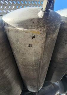 Mack Pinnacle CXU613 Air Tank for a 2018 Mack CXU613
