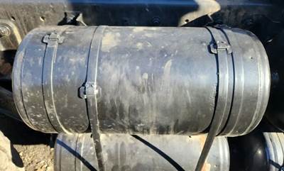 Mack RS686LST Air Tank