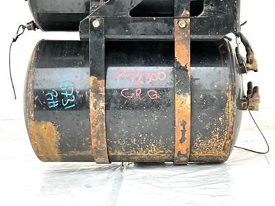 Mack Vision CX613 Air Tank for a 2001 Mack CX613 Vision