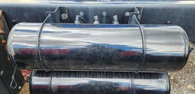 Peterbilt 220 Air Tank