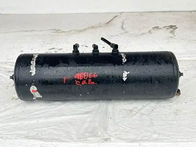 Peterbilt 335 Air Tank