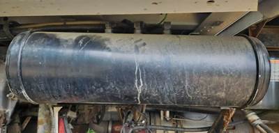 Peterbilt 335 Air Tank