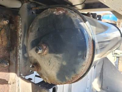 Peterbilt 337 Air Tank