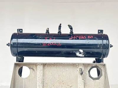 Peterbilt 337 Air Tank