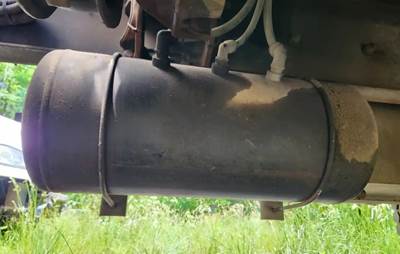 Peterbilt 337 Air Tank