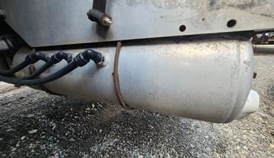 Peterbilt 337 Air Tank