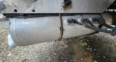 Peterbilt 337 Air Tank