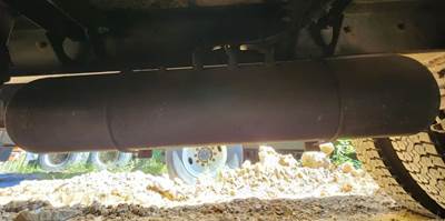 Peterbilt 348 Air Tank