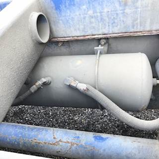 Peterbilt 357 Air Tank