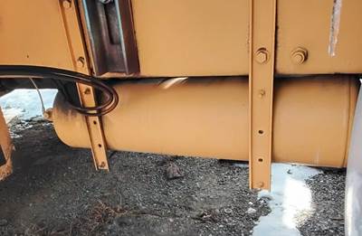 Peterbilt 357 Air Tank