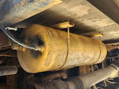 Peterbilt 357 Air Tank