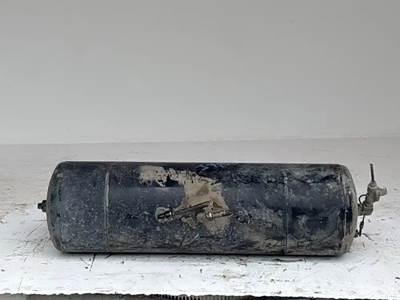 Peterbilt 365 Air Tank