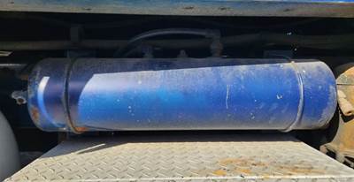 Peterbilt 378 Air Tank