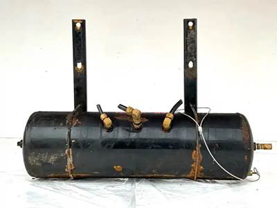 Peterbilt 379 Air Tank