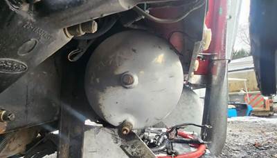 Peterbilt 379 Air Tank